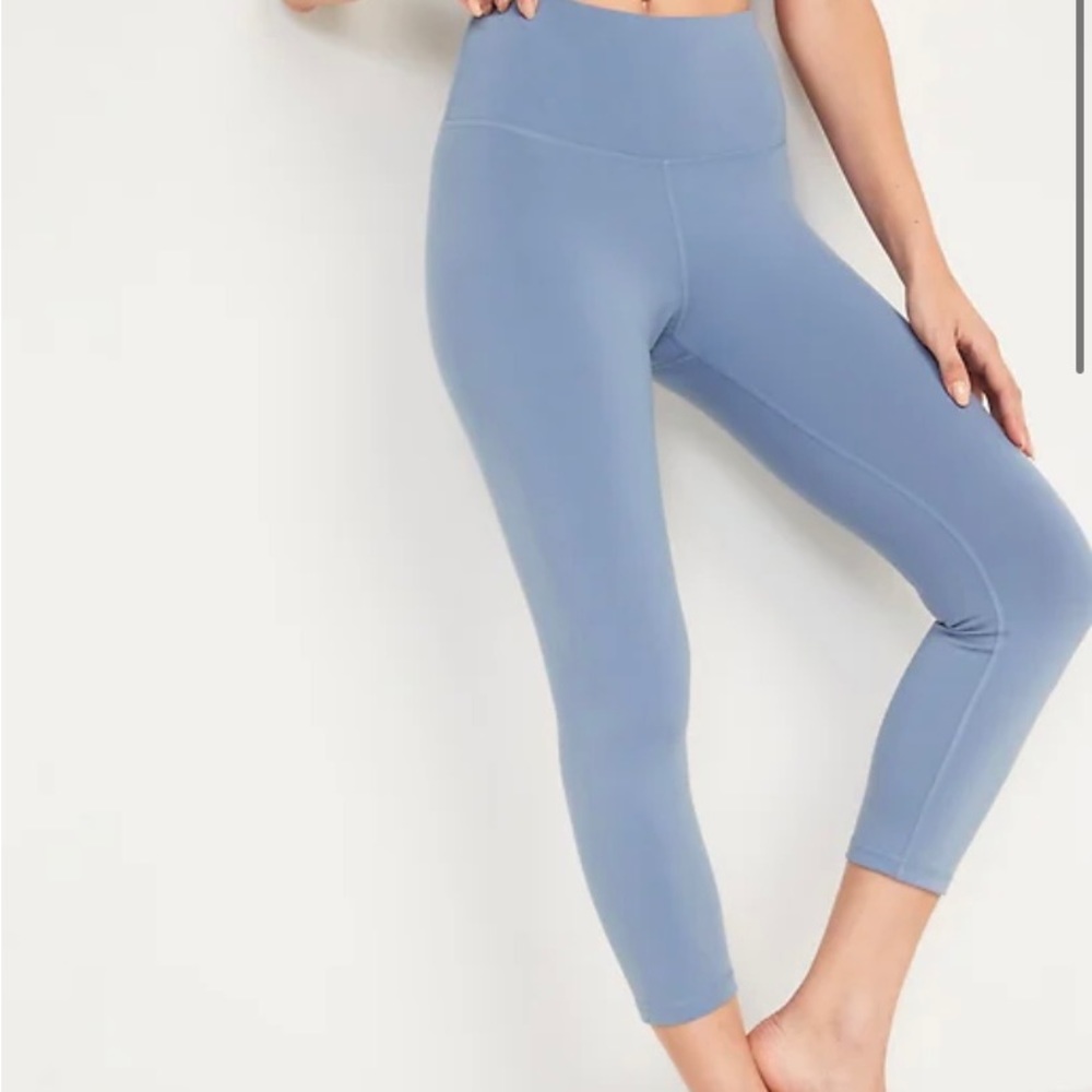 Old Navy High Waisted PowerPress Crop Leggings Size Large Tall Color: Blue